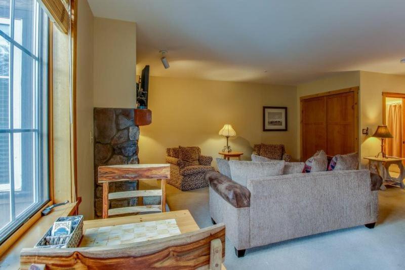 Mountain View Condo: Ski-In Village with Hot Tub Keystone Exterior photo